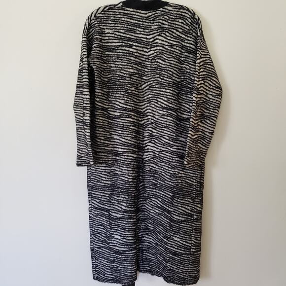 Catherine Malandrino Zebra Print Duster Sweater Soft Size Small - Picture 7 of 9